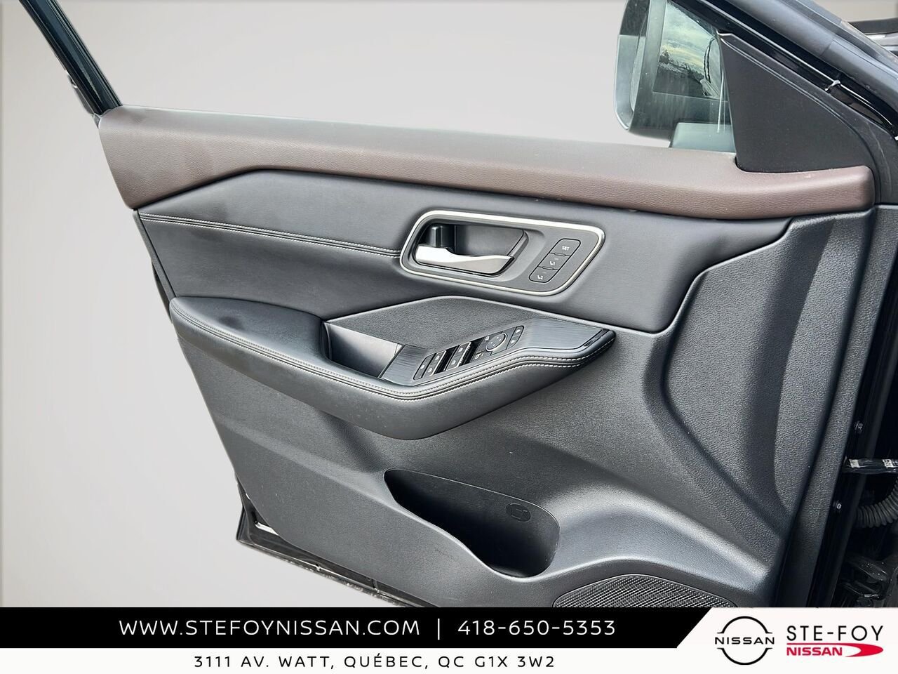 2023 Nissan Rogue PLATINE Black Ste-Foy - photo #10
