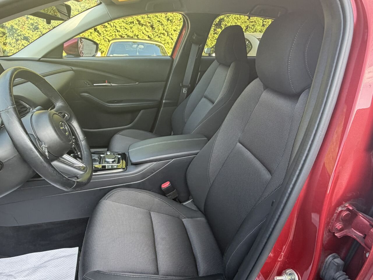 Mazda CX-30 2023 Rouge Ste-Marie - photo #9