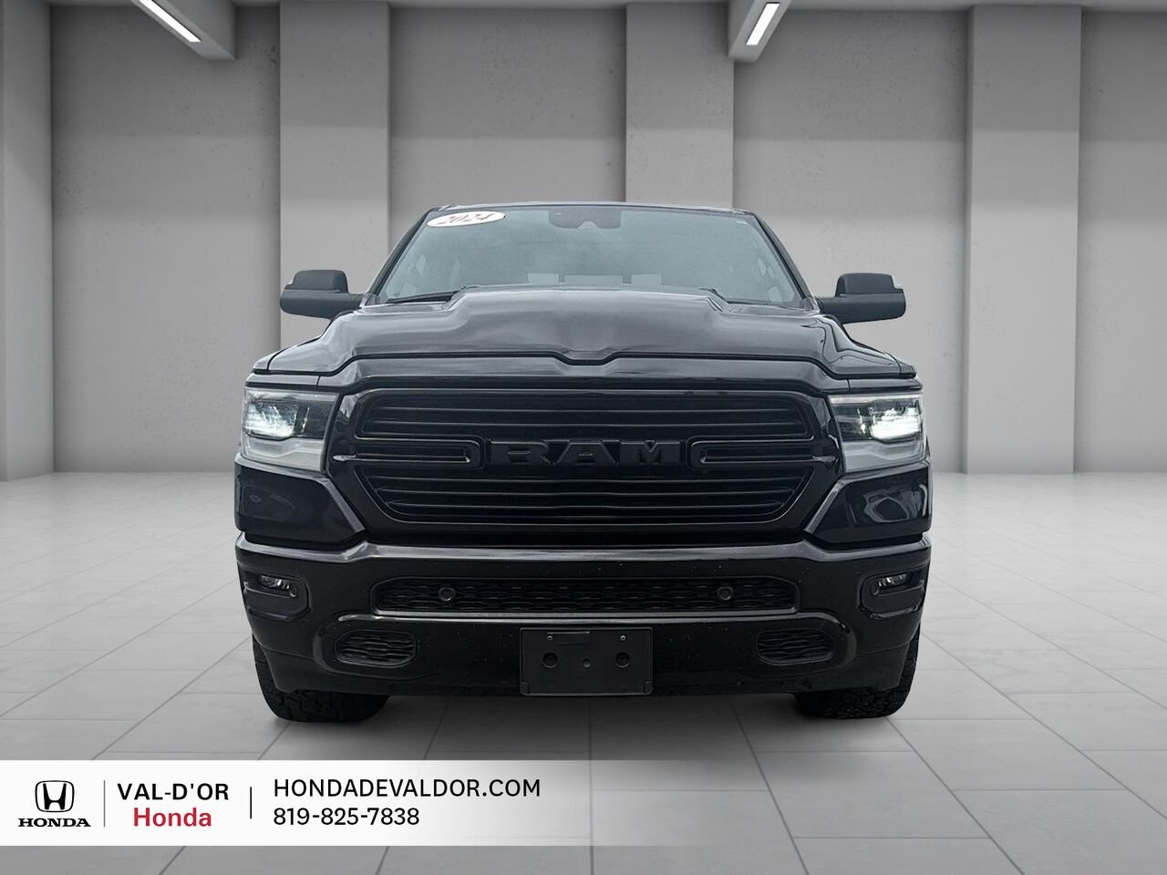 Ram 1500 Sport cabine d'équipe 4x4 caisse de 6 pi 4 po 2024 Noir Val-d'Or - photo #1