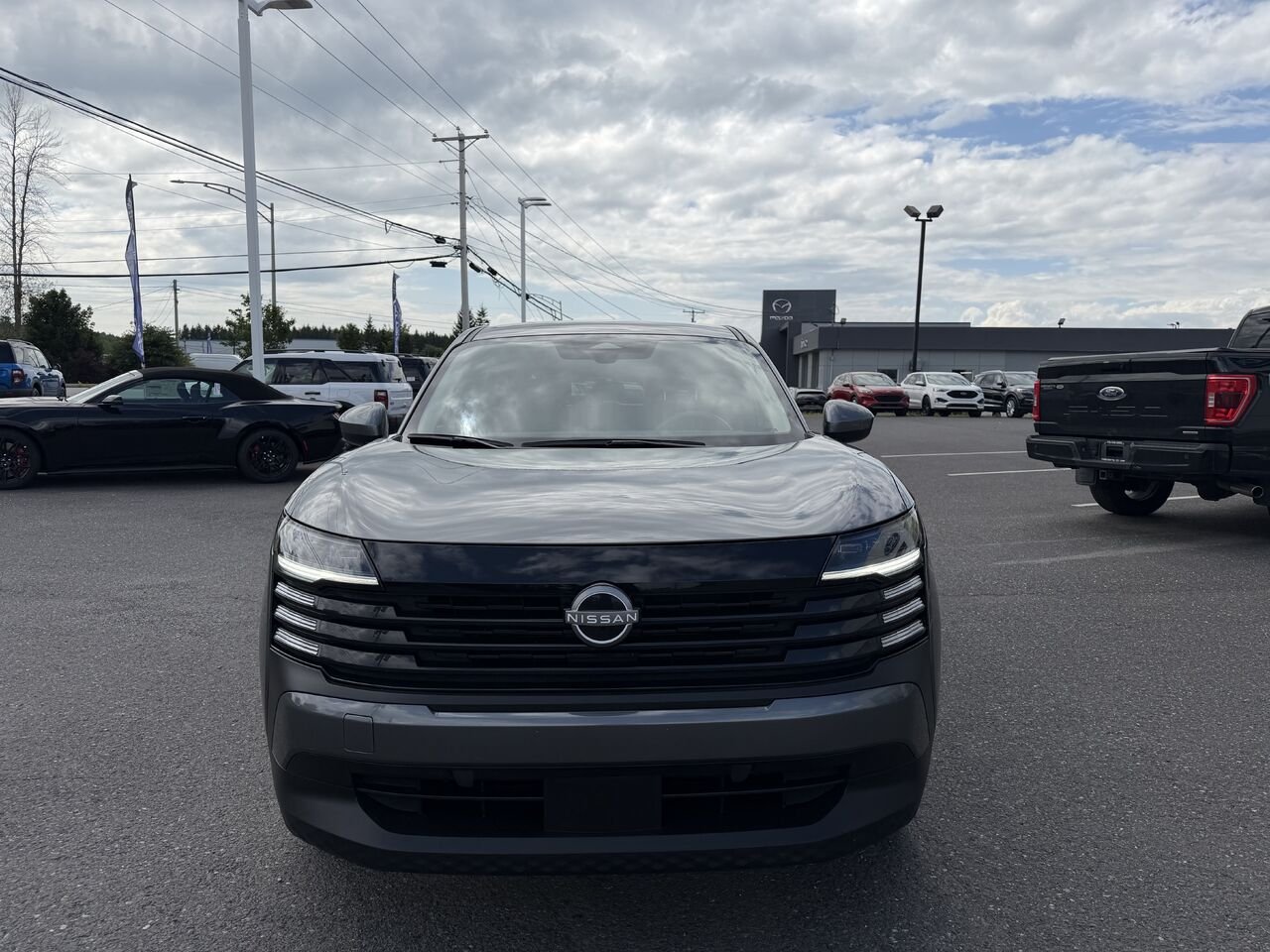 2025 NISSAN KICKS SV Grey Montmagny - photo #5