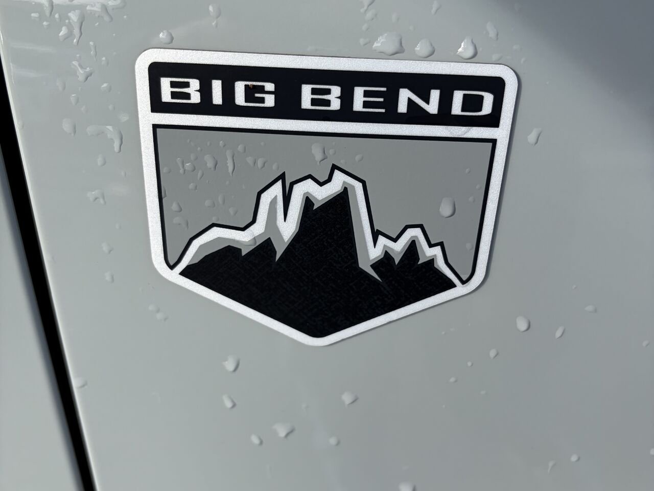 Ford BRONCO BIG BEND Big Bend 4 portes 4x4 2024 Gris Gatineau - photo #20