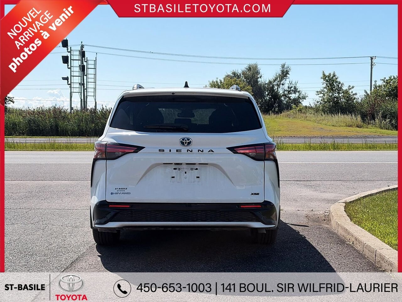 2025 TOYOTA SIENNA HYBRIDE White Saint-Basile-le-Grand - photo #2