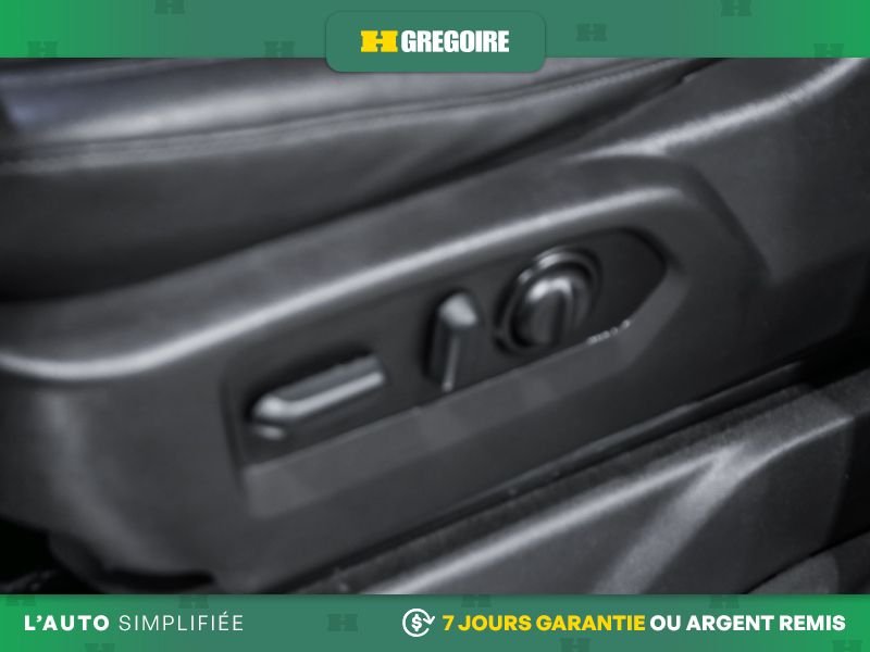 Chevrolet Silverado 2022 Noir Saint-Eustache - photo #16