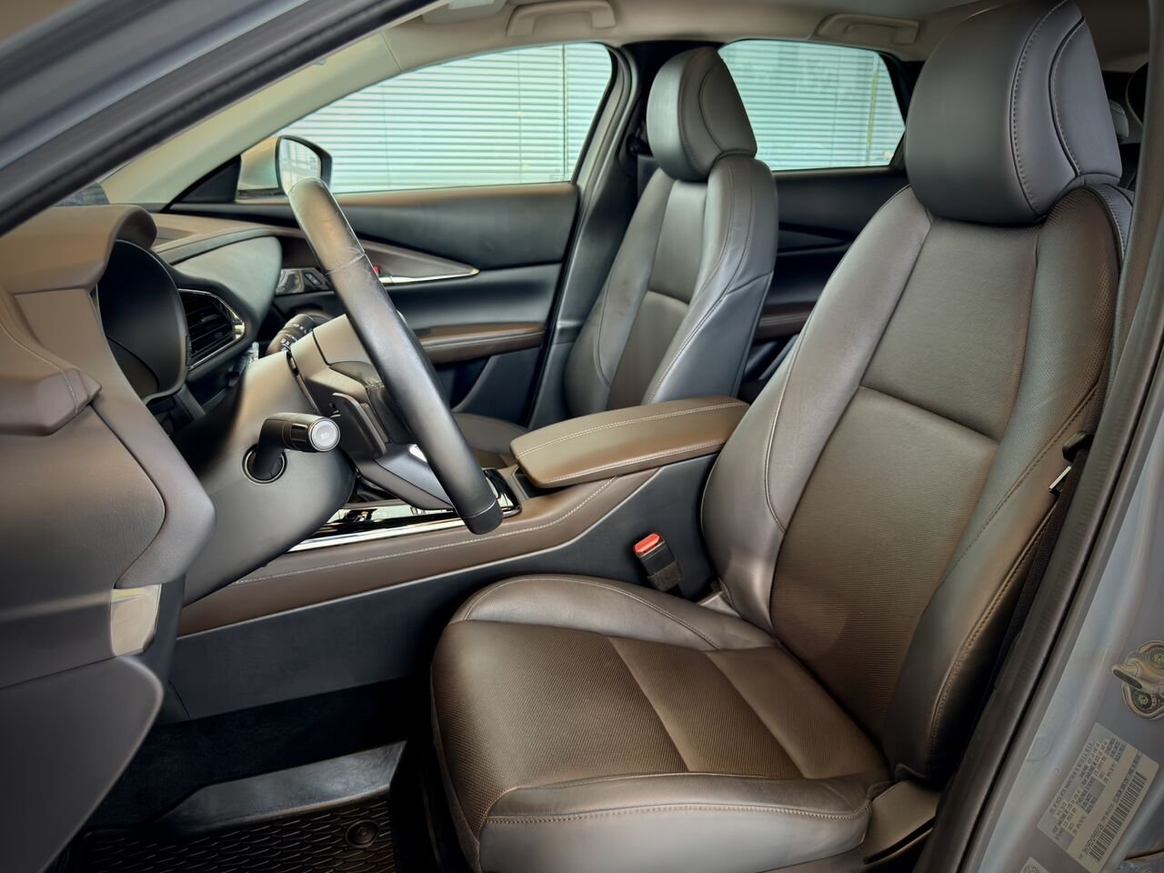 Mazda CX-30 2023 Argent Notre-Dame-des-Prairies - photo #16