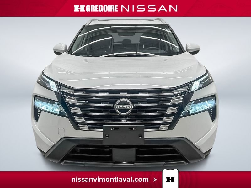 2024 Nissan Rogue White Laval - photo #1