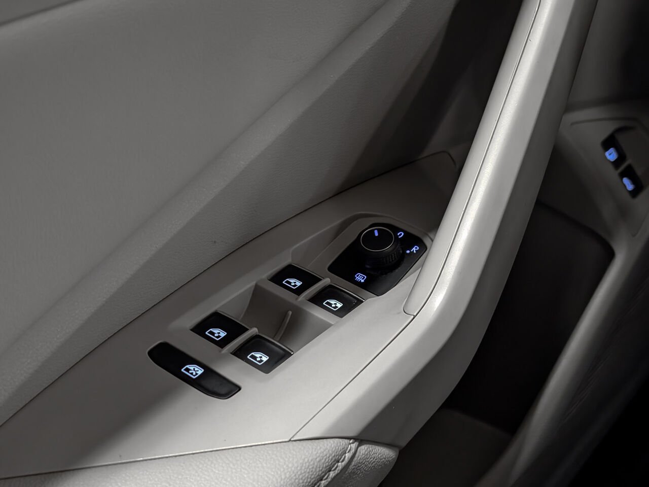 2023 Volkswagen JETTA 1.5 TSI Cuir Sièges Chauffants Other Sherbrooke - photo #13