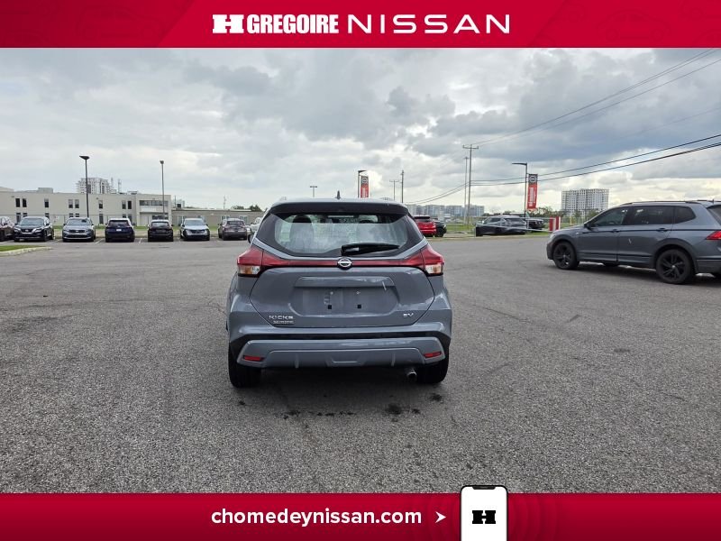 Nissan Kicks 2023 Gris Saint-Eustache - photo #8