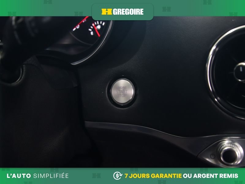 2023 Kia Stinger Grey Saint-Eustache - photo #15