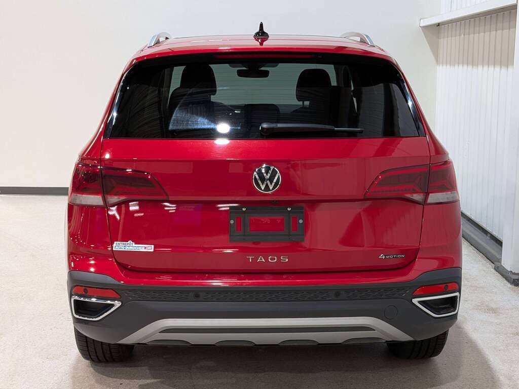 Volkswagen Taos Highline 4MOTION 2024 Rouge Val-David - photo #4