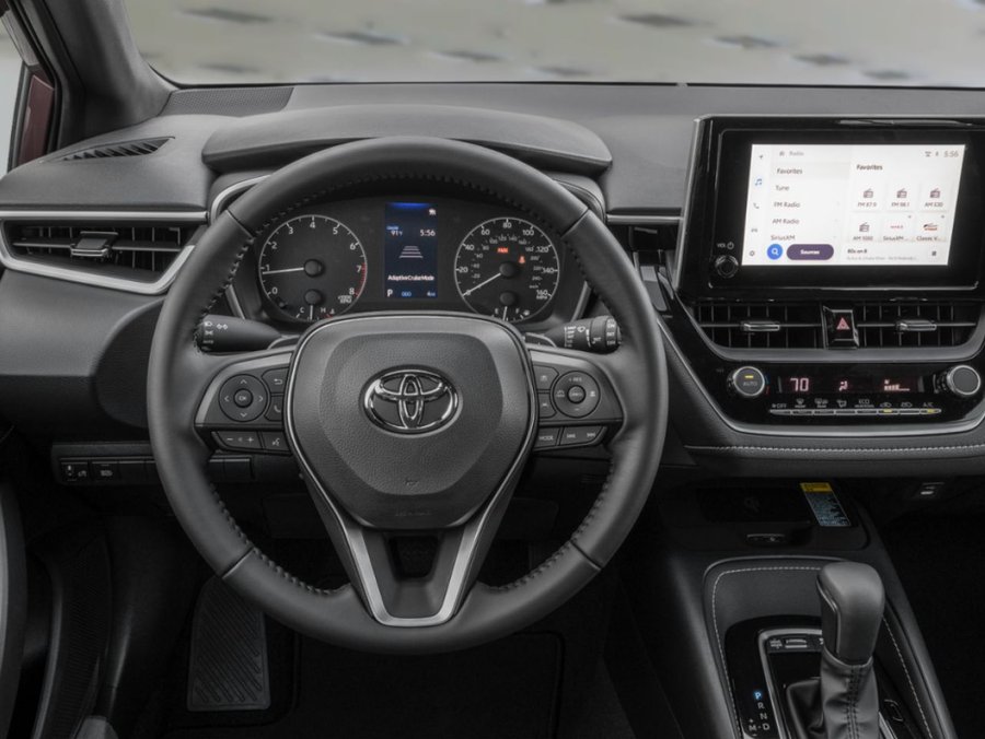 Toyota Corolla à hayon 2027 2027 Frisson glacé nacré avec toit noir