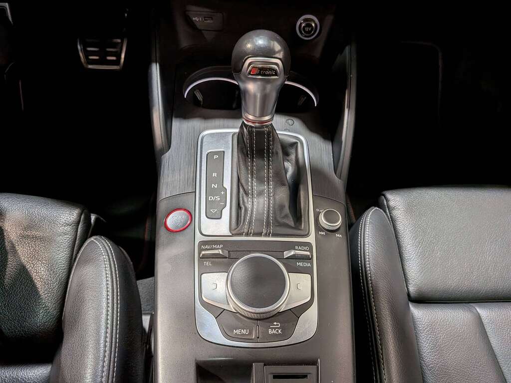 Audi S3 Sedan 2.0 TFSI quattro Technik S tronic 2018 Bleu Val-David - photo #26