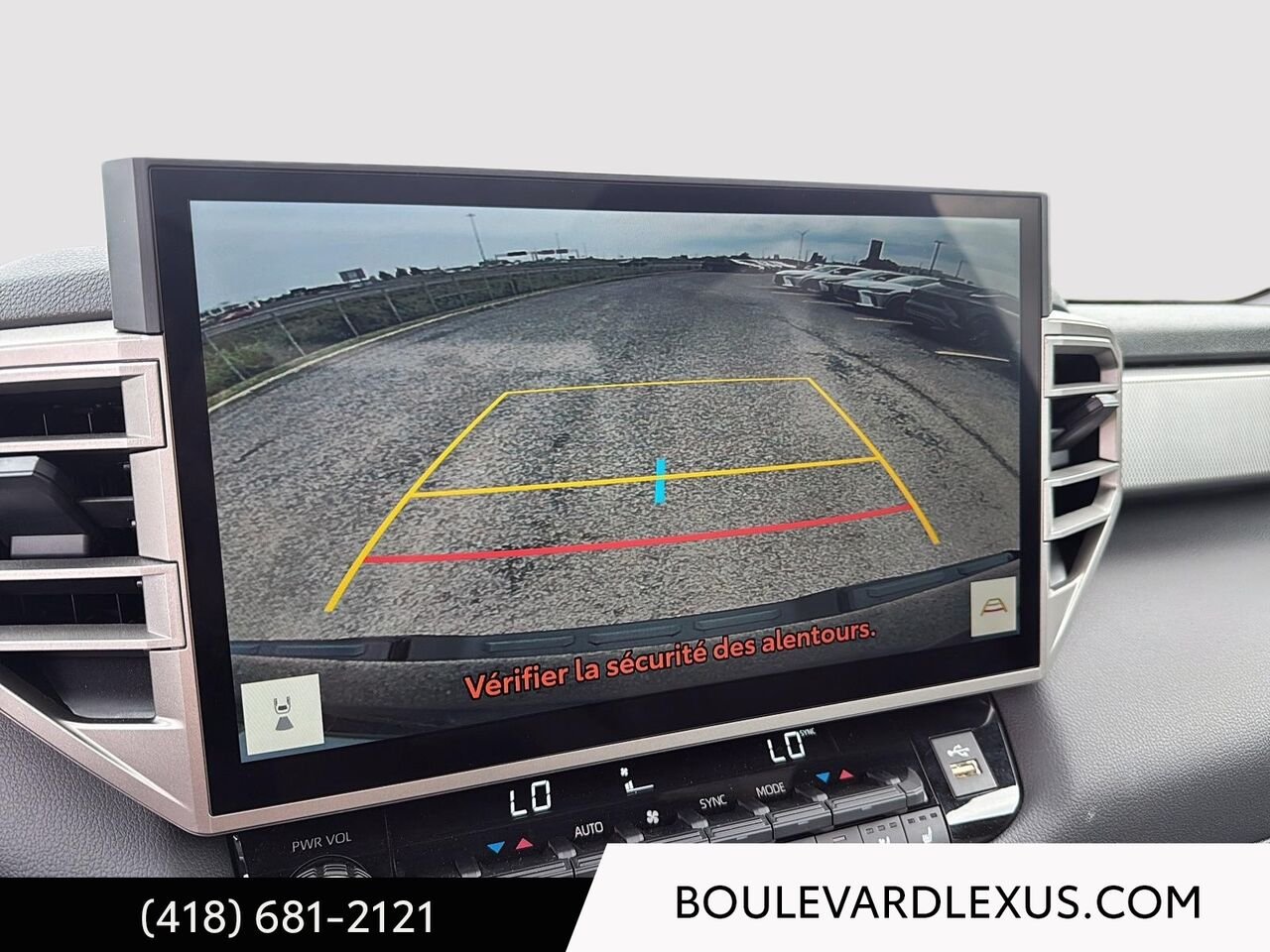 Toyota Tundra 19853A | Limited CrewMax 4x4 2025 Noir Québec - photo #14