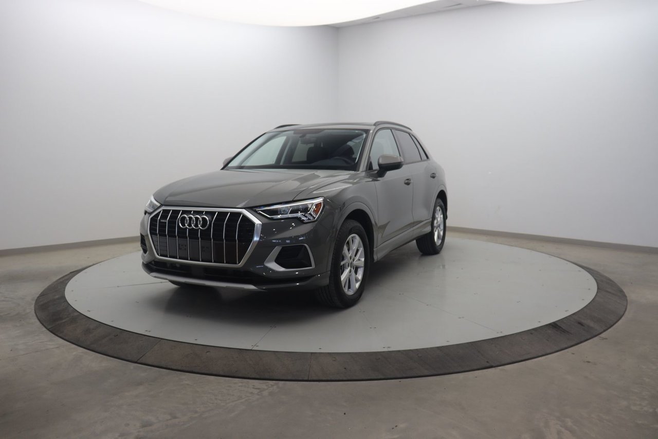 Audi Q3 2025 Argent Baie-Comeau - photo #0