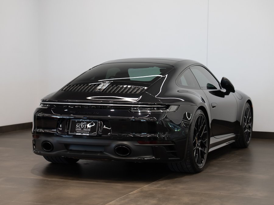 Porsche 911 2023 2023 Noir