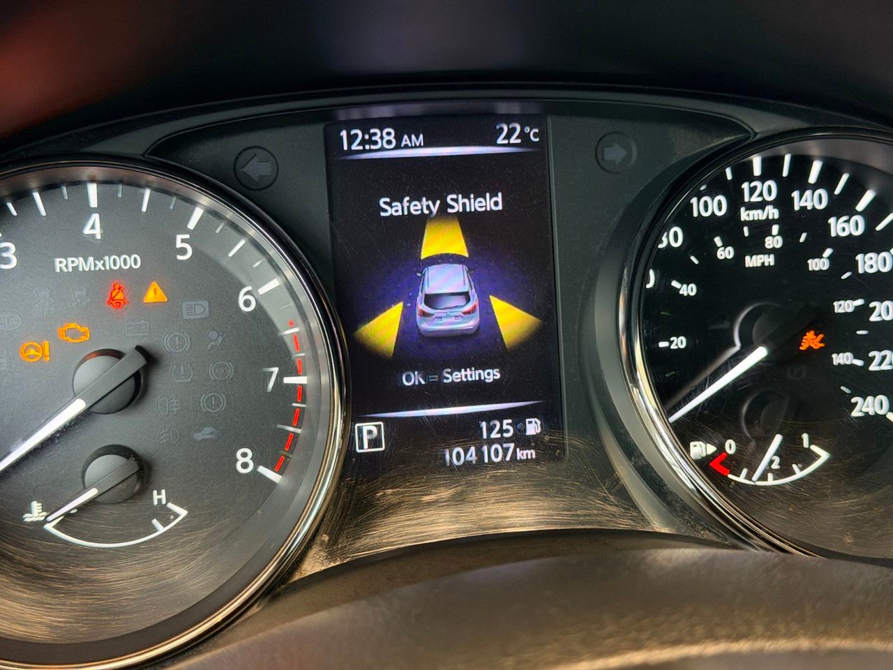 2018 Nissan Qashqai White Notre-Dame-des-Prairies - photo #22
