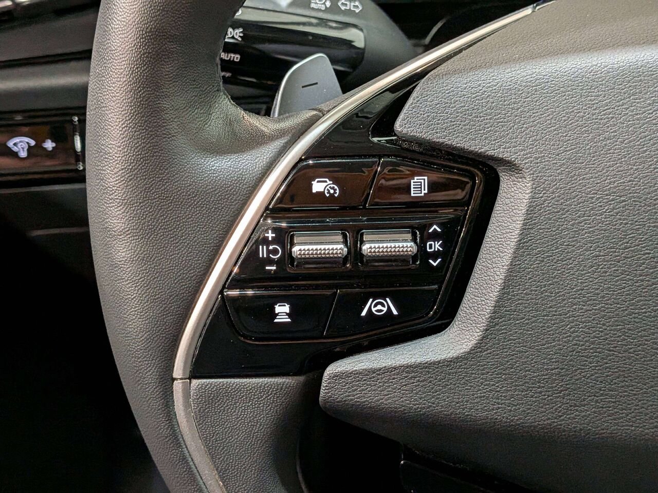 2025 Kia Niro Plug-in Hybrid EX Premium FWD Grey Val-David - photo #13