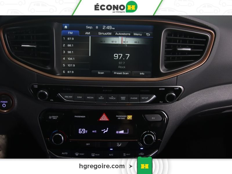 2017 Hyundai IONIQ White Saint-Eustache - photo #9