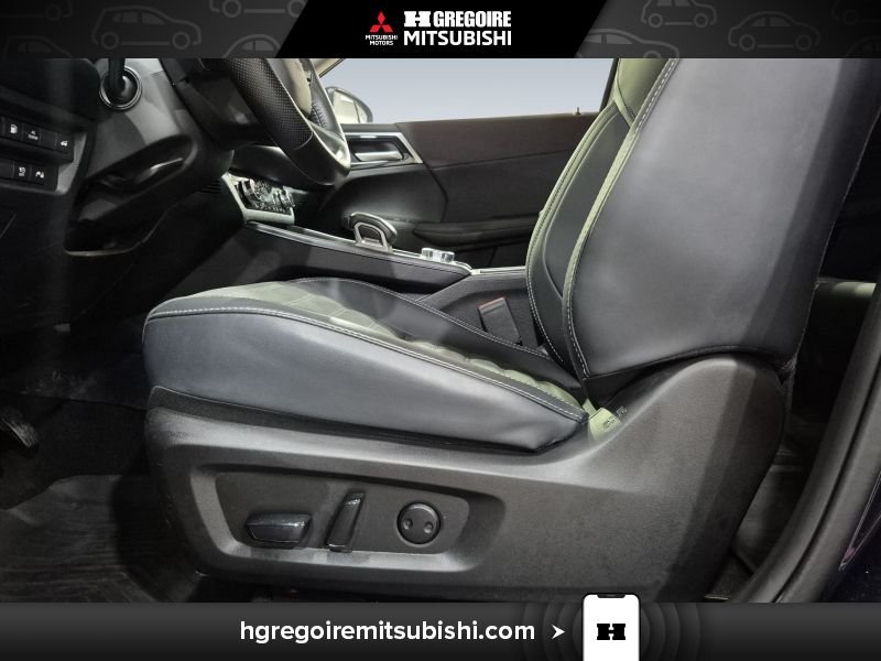Mitsubishi Outlander PHEV 2025 Bleu Saint-Eustache - photo #14