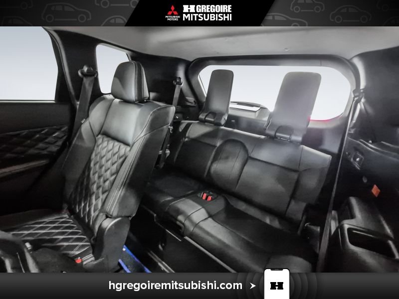 Mitsubishi Outlander PHEV 2023 Noir Blainville - photo #30