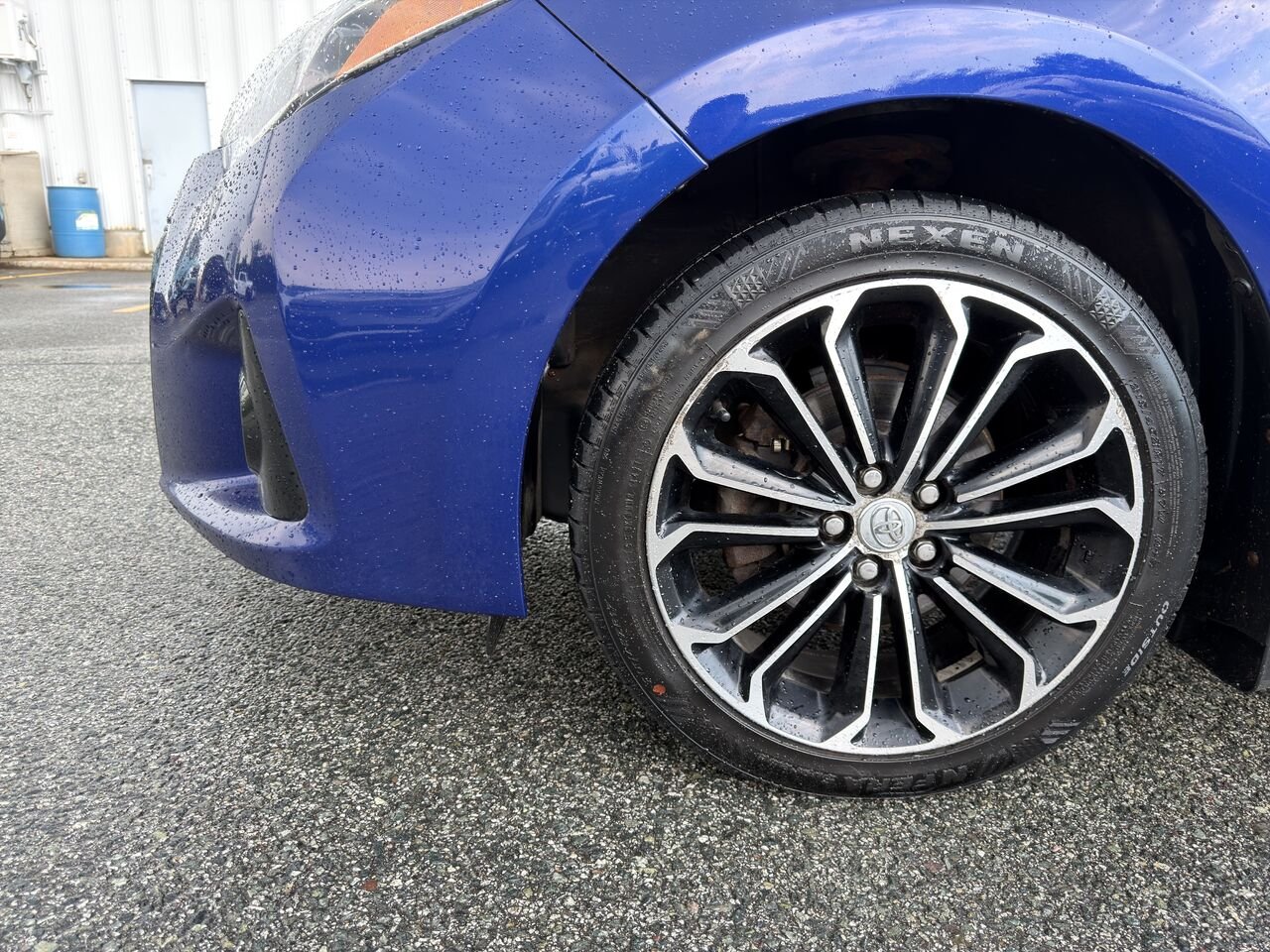 Toyota Corolla 2016 Bleu Thetford Mines - photo #7