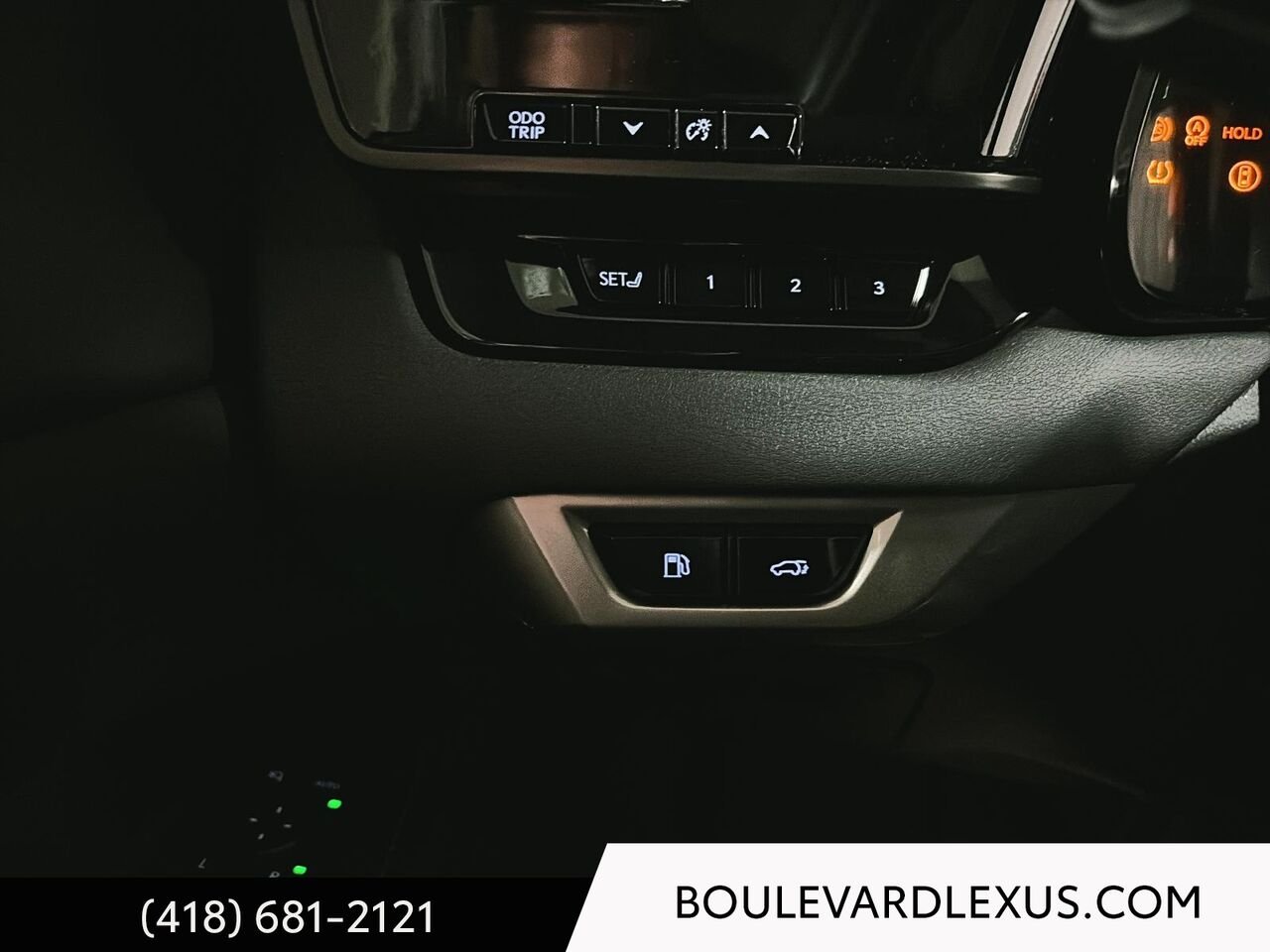 Lexus RX 19309A 2023 Gris Québec - photo #11