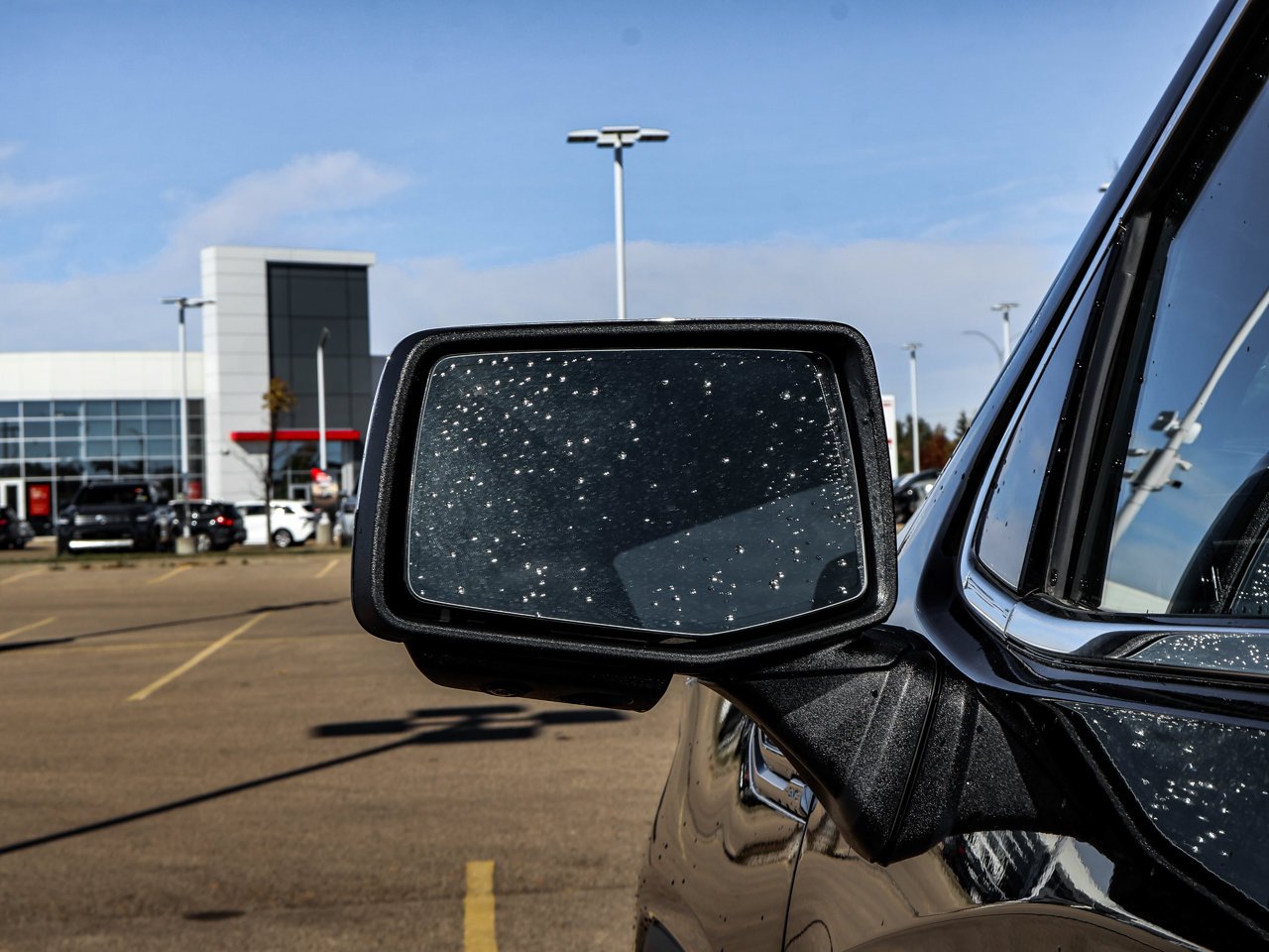 2025 GMC Sierra 1500 4WD Crew Cab 147 Denali Ultimate Black Sherwood Park - photo #12