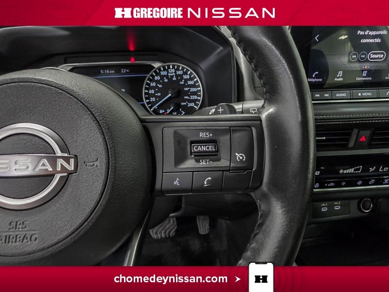 2024 Nissan Rogue White Laval - photo #18