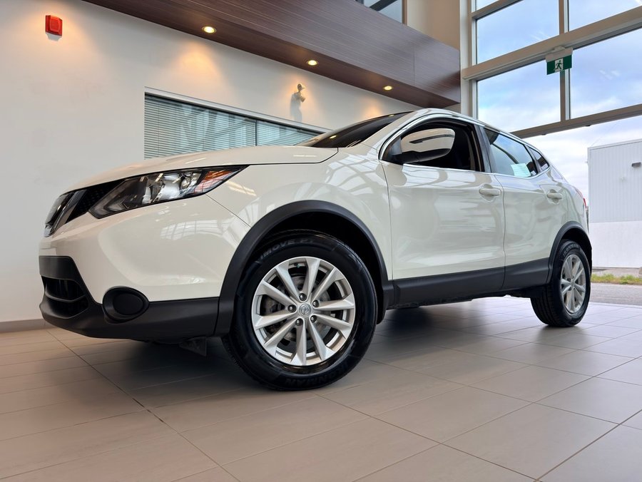 2018 Nissan Qashqai S TA BM White
