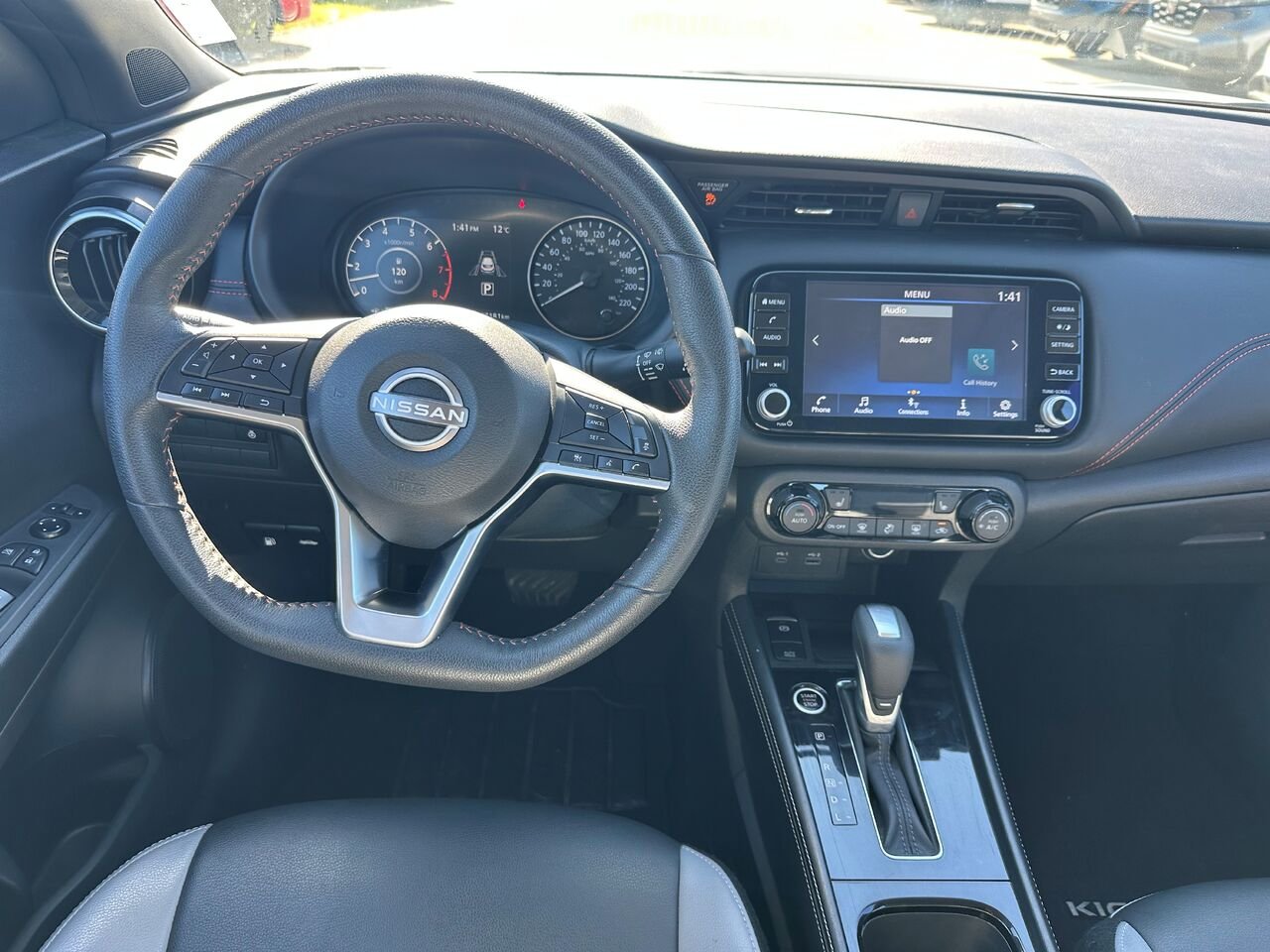 NISSAN KICKS SR KICKS SR 2024 Gris Matane - photo #11