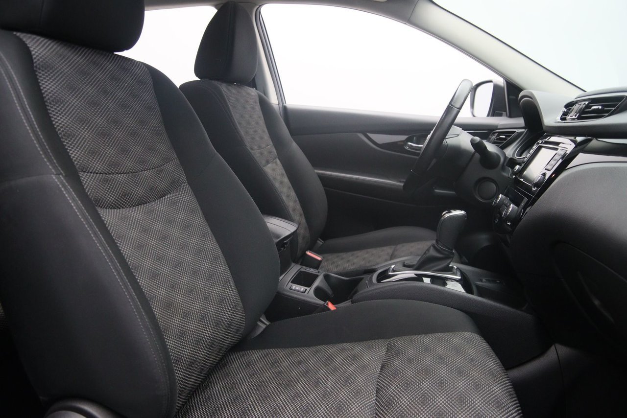 2023 Nissan Qashqai Grey Baie-Comeau - photo #16