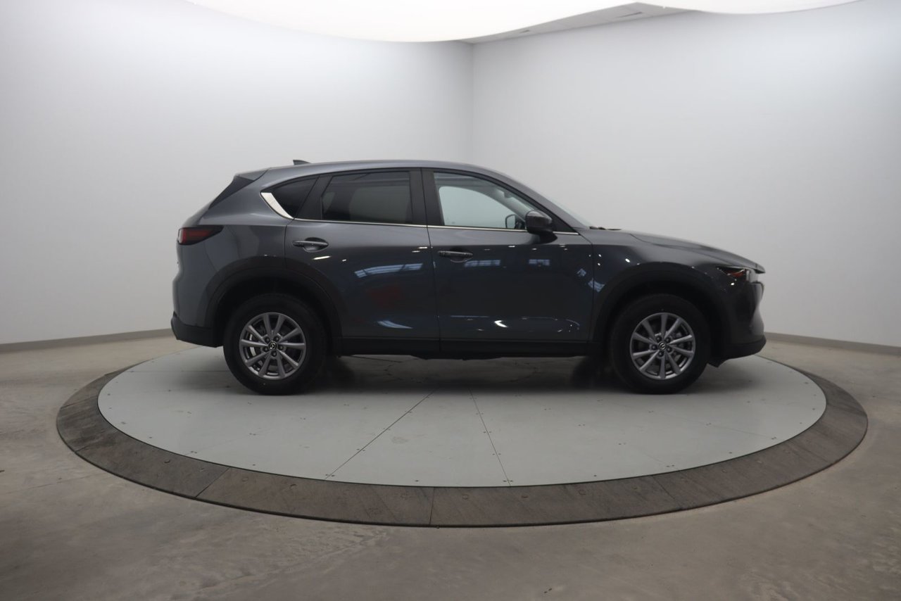 Mazda CX-5 2023 Gris Baie-Comeau - photo #2