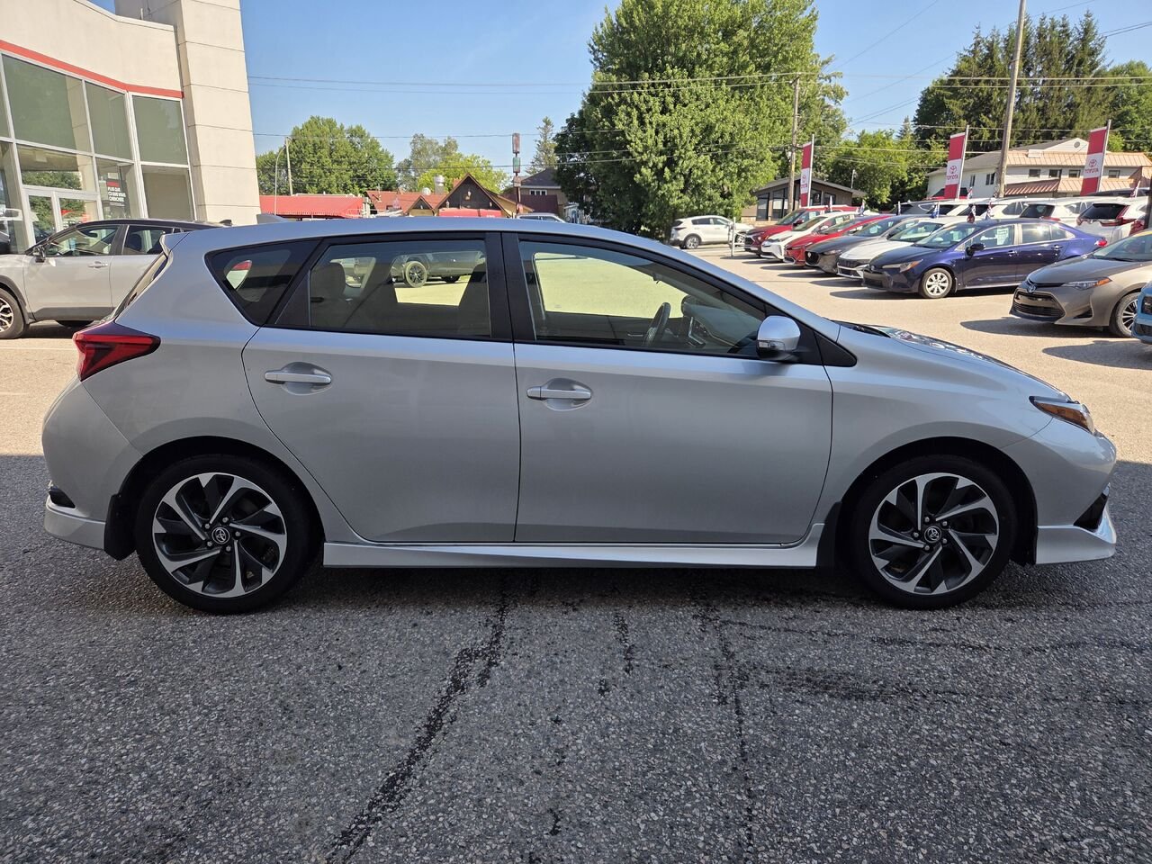 2018 Toyota COROLLA IM Silver Mont-Laurier - photo #3