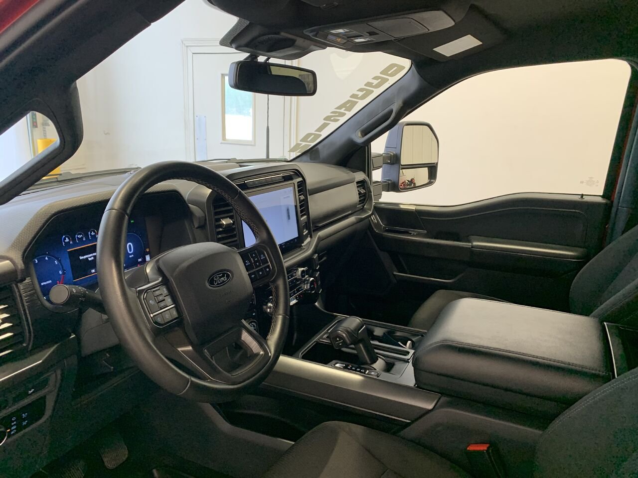 Ford F-150 F150 XLT 302A SPORT NAV REG VIT ADAPT 2024 Rouge Châteauguay - photo #28