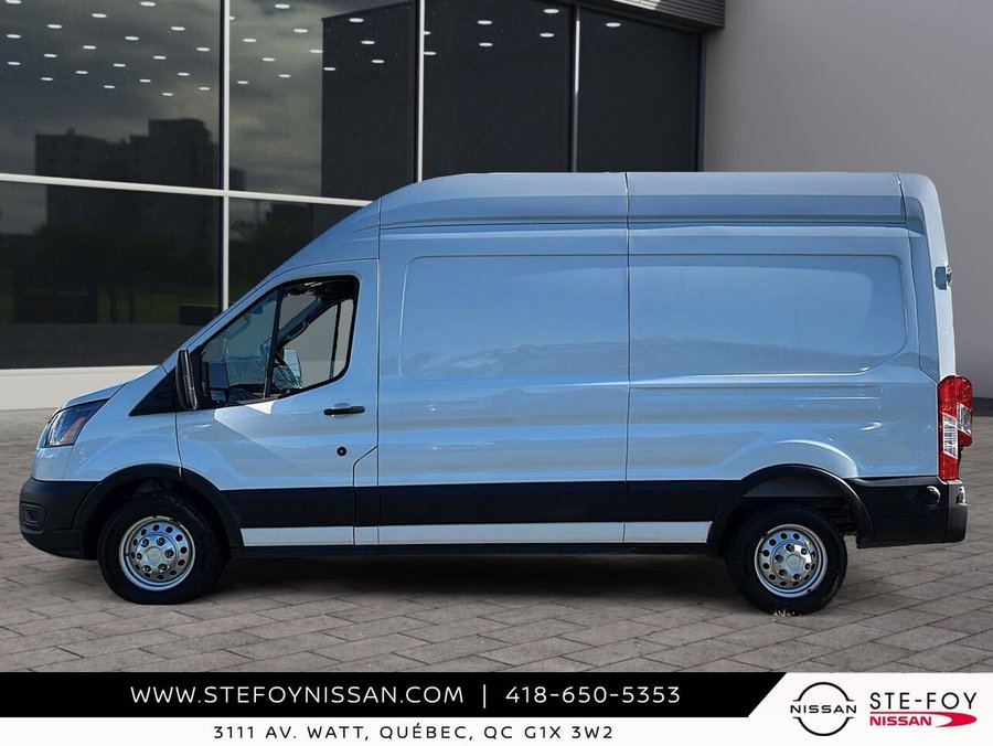 Ford Transit fourgon utilitaire AWD T-250 TI toit surélevé 148 po PNBV de 9 070 lb 2025