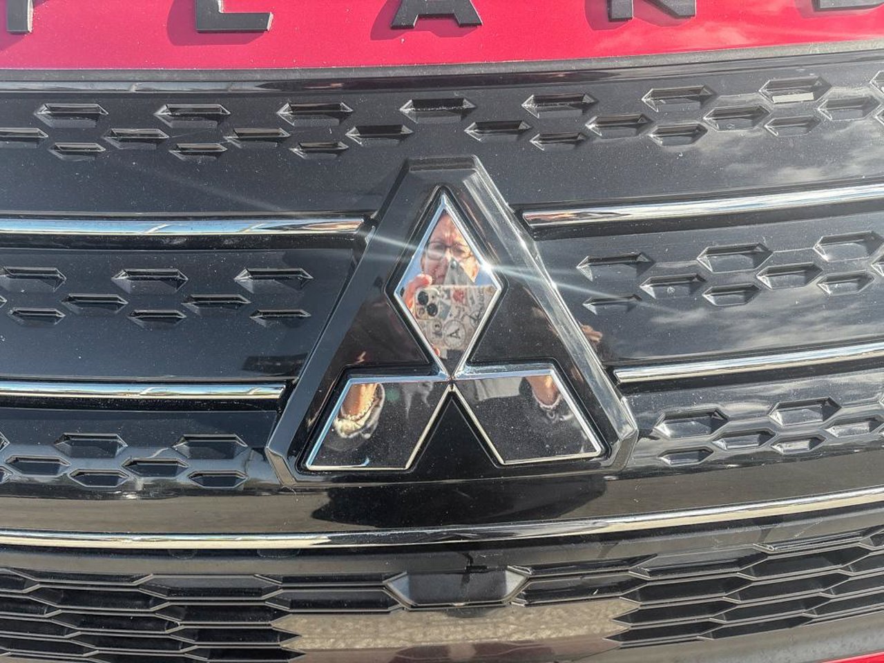 Mitsubishi Outlander JA4J4UA86PZ605306 2023 Noir Mirabel - photo #11