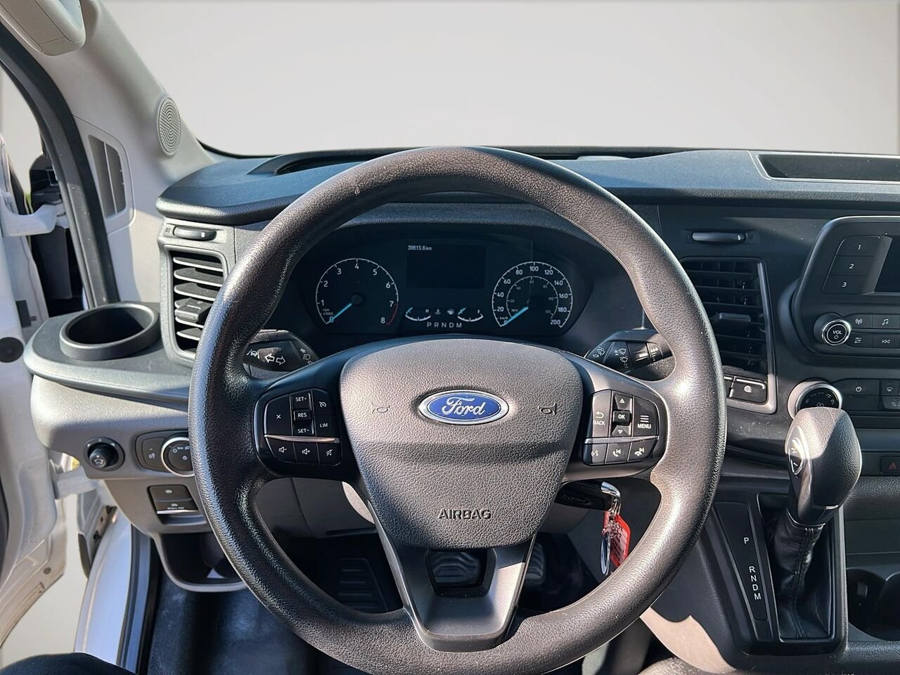 Ford Transit fourgon utilitaire AWD 2025 Québec - photo #11