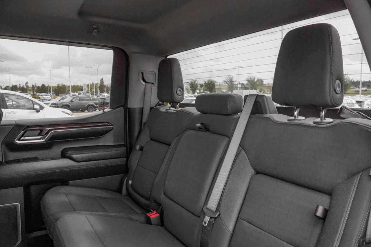 2024 GMC Sierra 1500 4WD Crew Cab 157 Elevation Grey Sherwood Park - photo #30