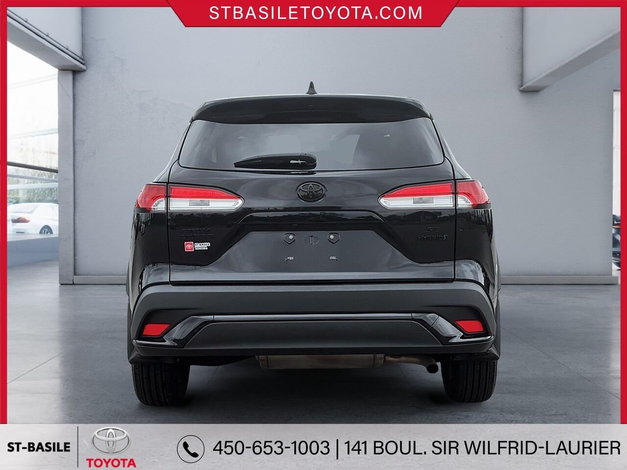 Toyota Corolla Cross HYBRIDE 2024 Noir de jais mica Saint-Basile-le-Grand - photo #3