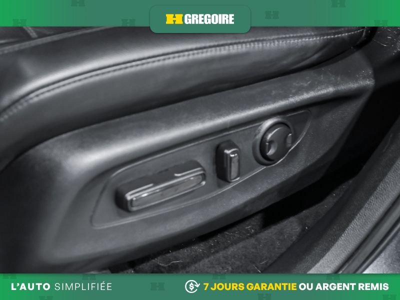 2023 Honda CRV Grey Blainville - photo #16