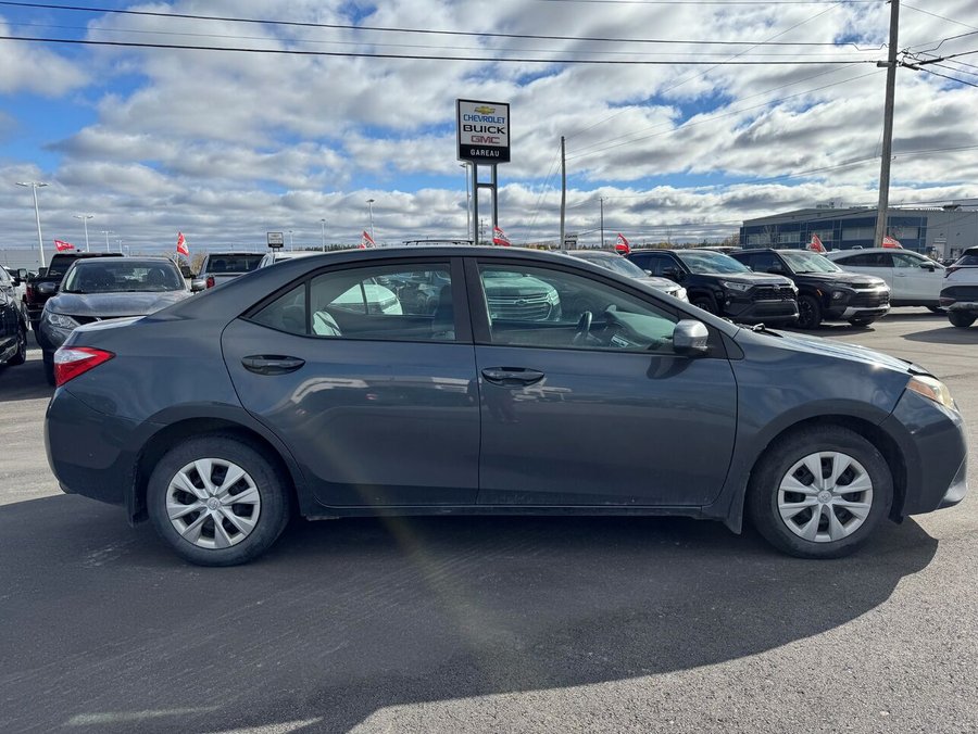 2014 Toyota Corolla LE berline 4 portes CVT Grey