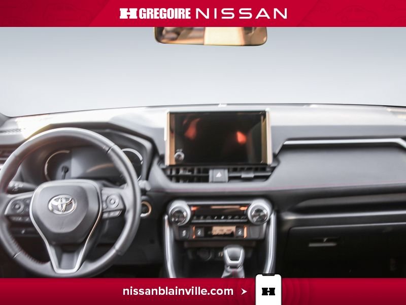 Toyota RAV4 Plug-In Hybrid 2025 Argent Saint-Eustache - photo #13
