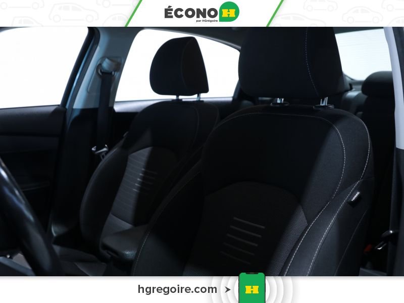 2019 Kia Forte Grey Laval - photo #11