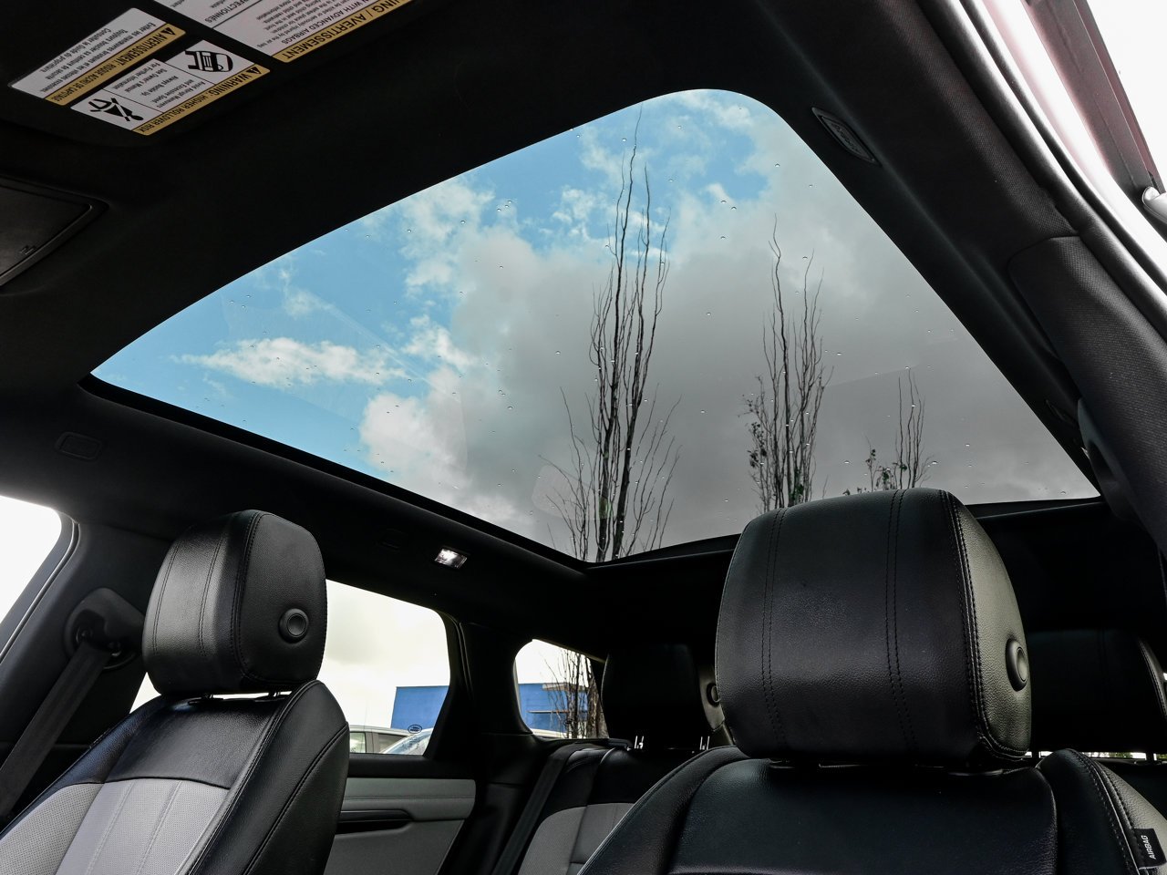 2020 Land Rover Range Rover Evoque P250 First Edition White Sherwood Park - photo #15