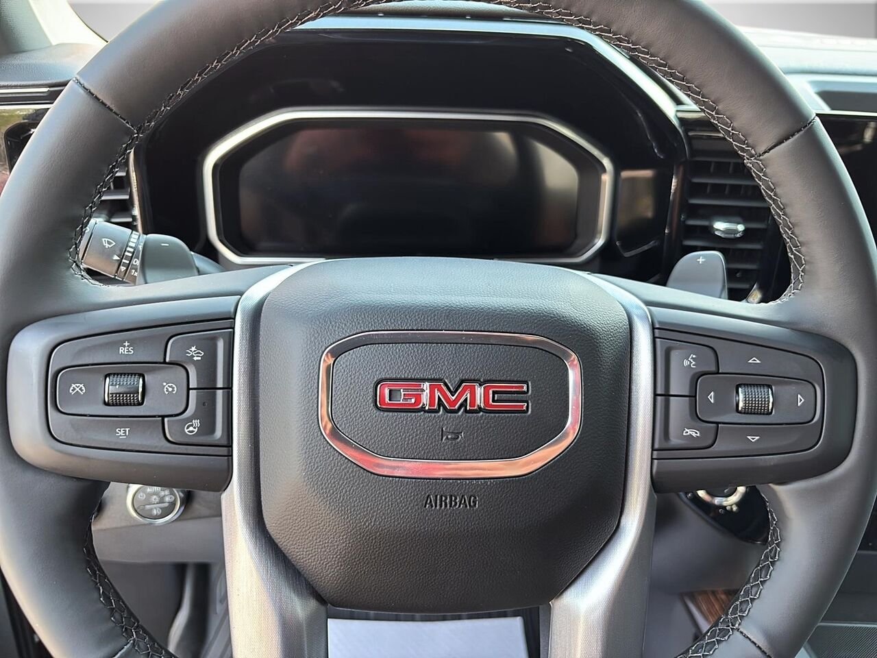 GMC Sierra 1500 ELEVATION 2026 NOIR ONYX Saint-Hyacinthe - photo #10