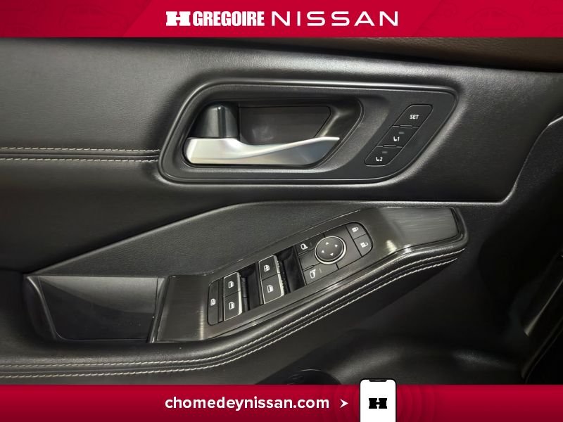 2023 Nissan Rogue Grey Laval - photo #14