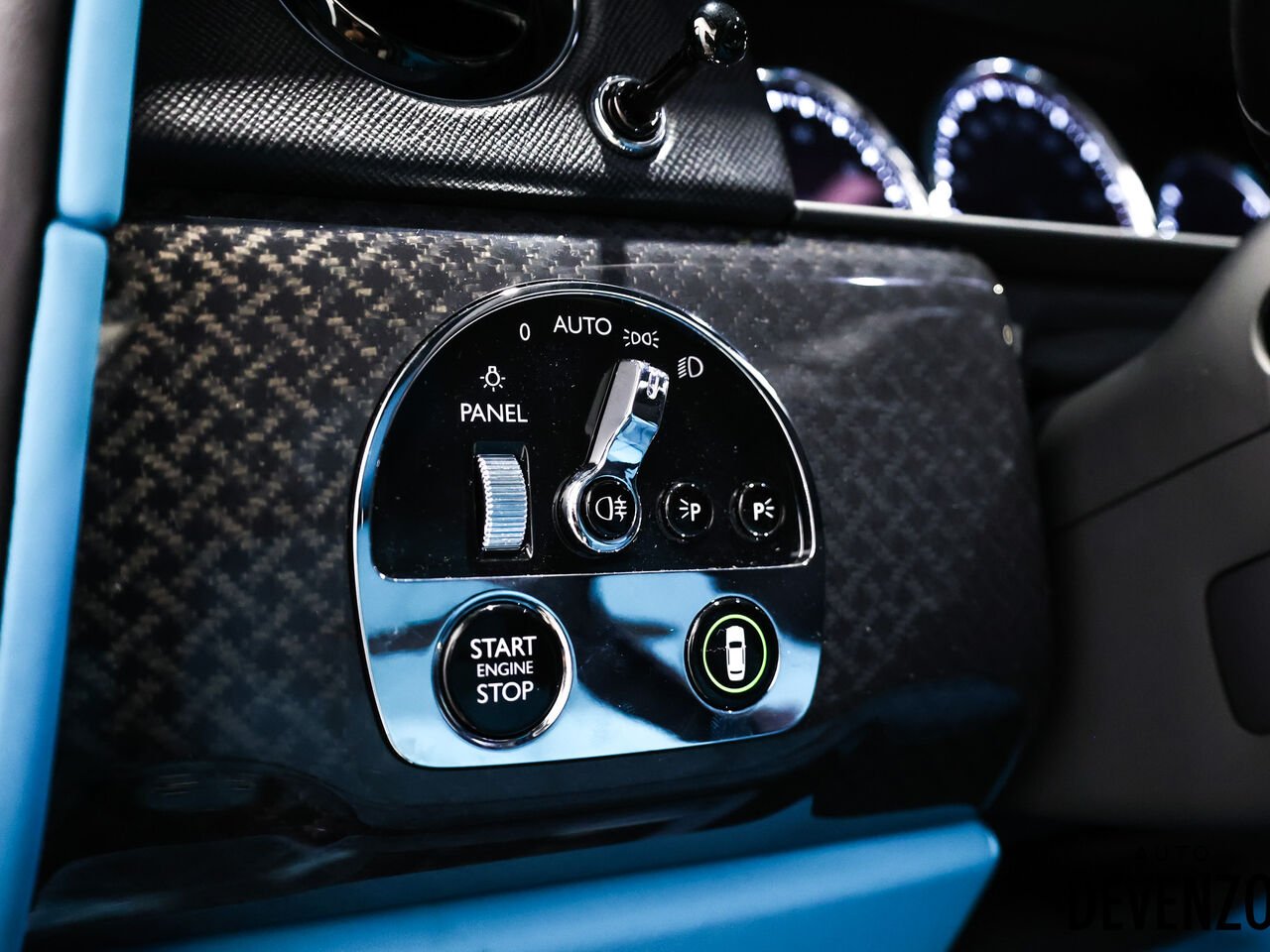 2023 Rolls-Royce Cullinan Blue Saint-Eustache - photo #24