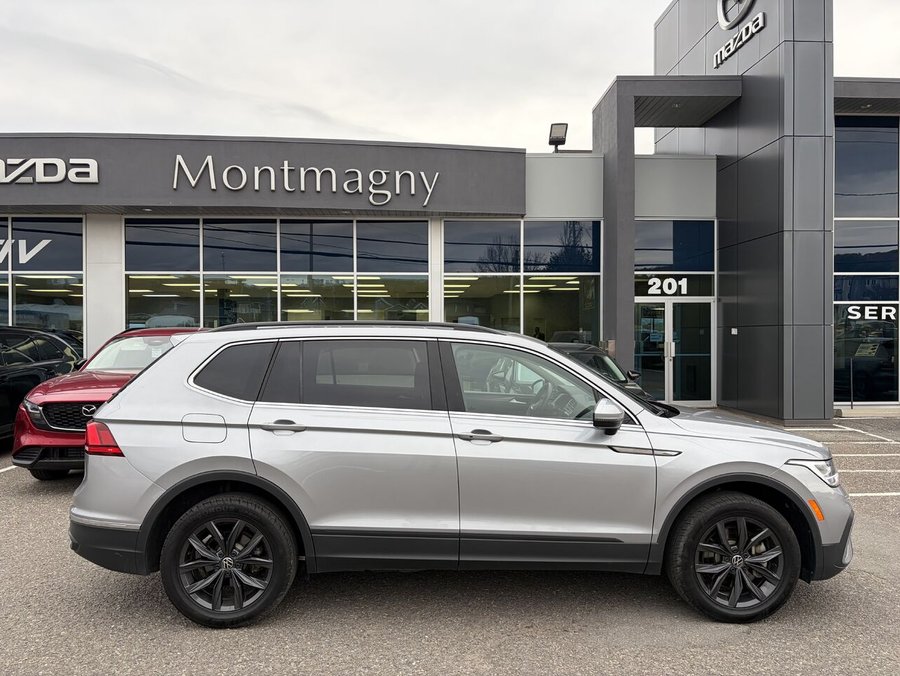 2024 VOLKSWAGEN TIGUAN SE/WOLFSBURG Comfortline 4MOTION Grey