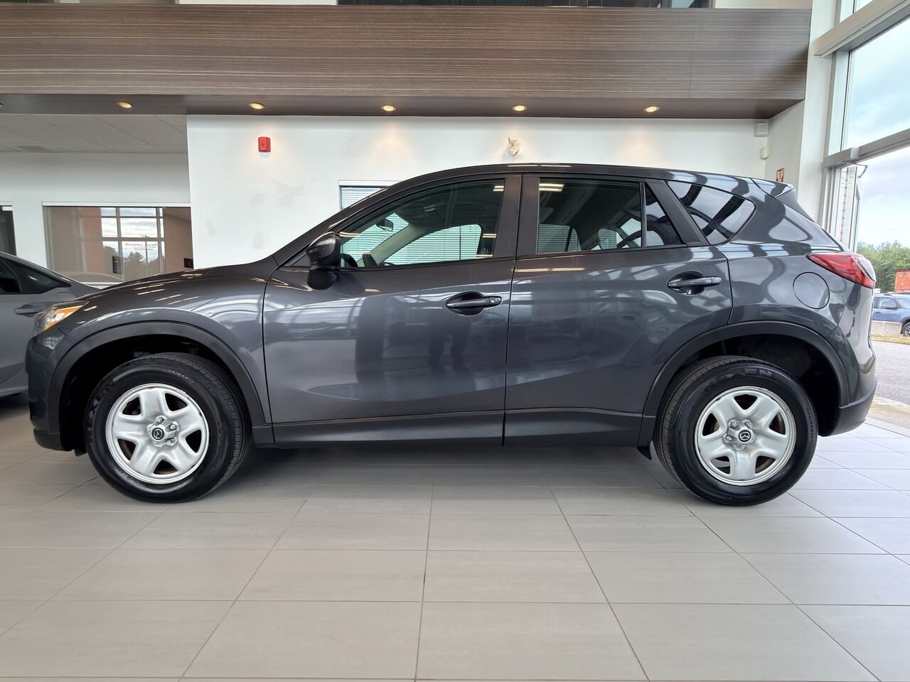 Mazda CX-5 2016 Gris Notre-Dame-des-Prairies - photo #6
