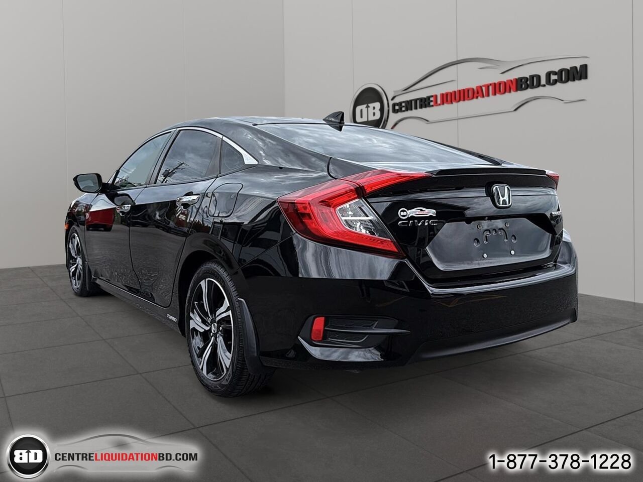 2017 HONDA CIVIC BERLINE TOURING AUTOMATIQUE | BD0383 Black Granby - photo #7