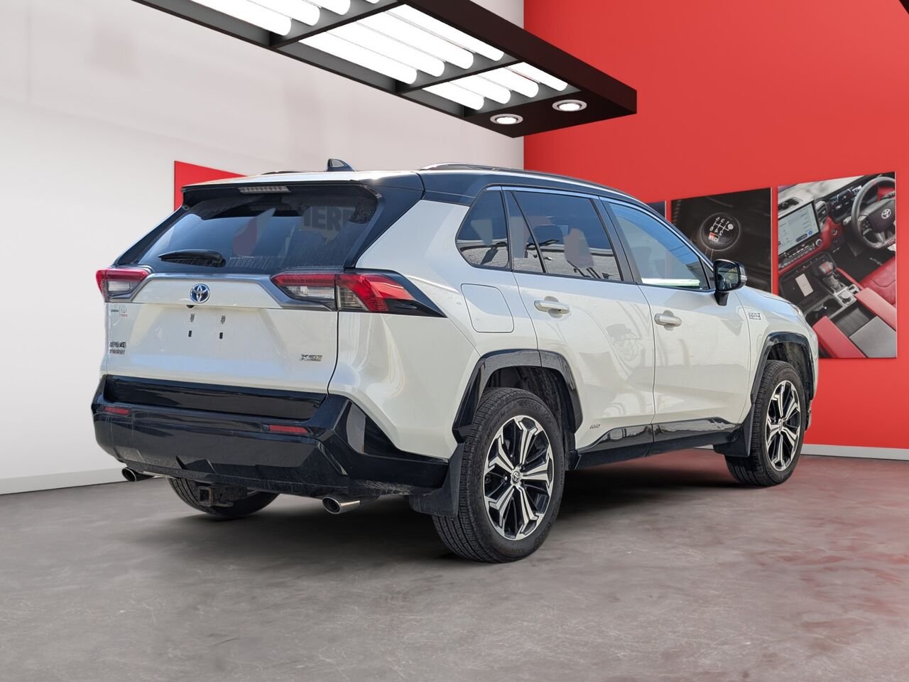 2022 Toyota RAV4 Prime JTMGB3FV4ND101233 White Sherbrooke - photo #3